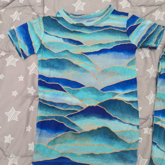 NWOT Muse Threads Misty Malibu Mountains PJ Set size XS or 2/3 - Picture 2 of 8